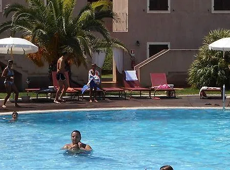 S'incantu Lägenhetshotell Villasimius