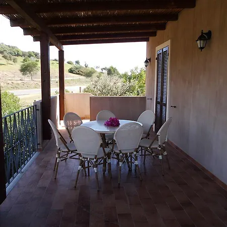 Apart Otel S'incantu 3*