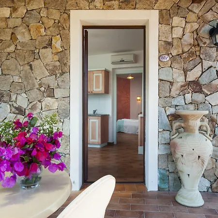 Hotel apartamentowy S'incantu