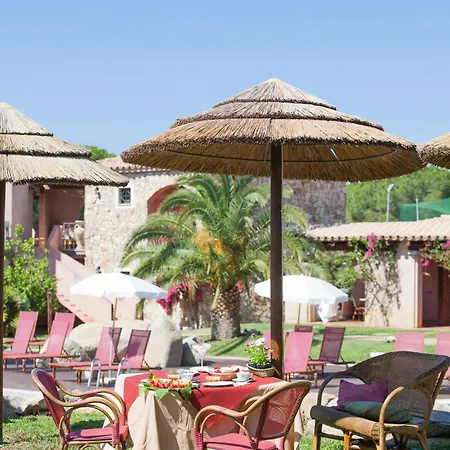 Aparthotel S'incantu