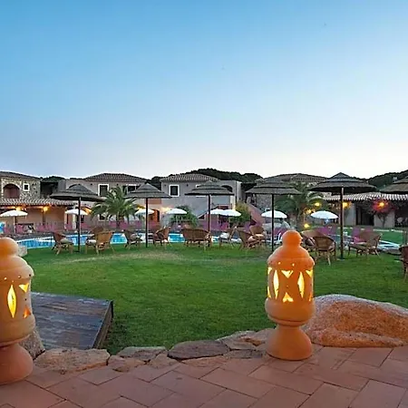 Aparthotel S'incantu