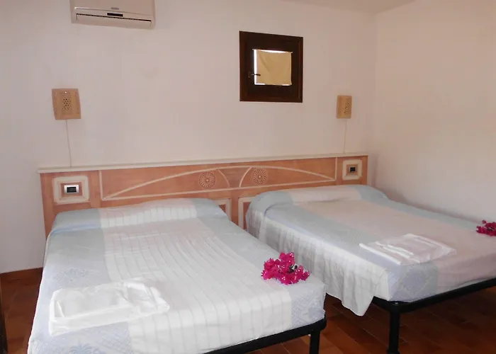 Aparthotel S'incantu 3*